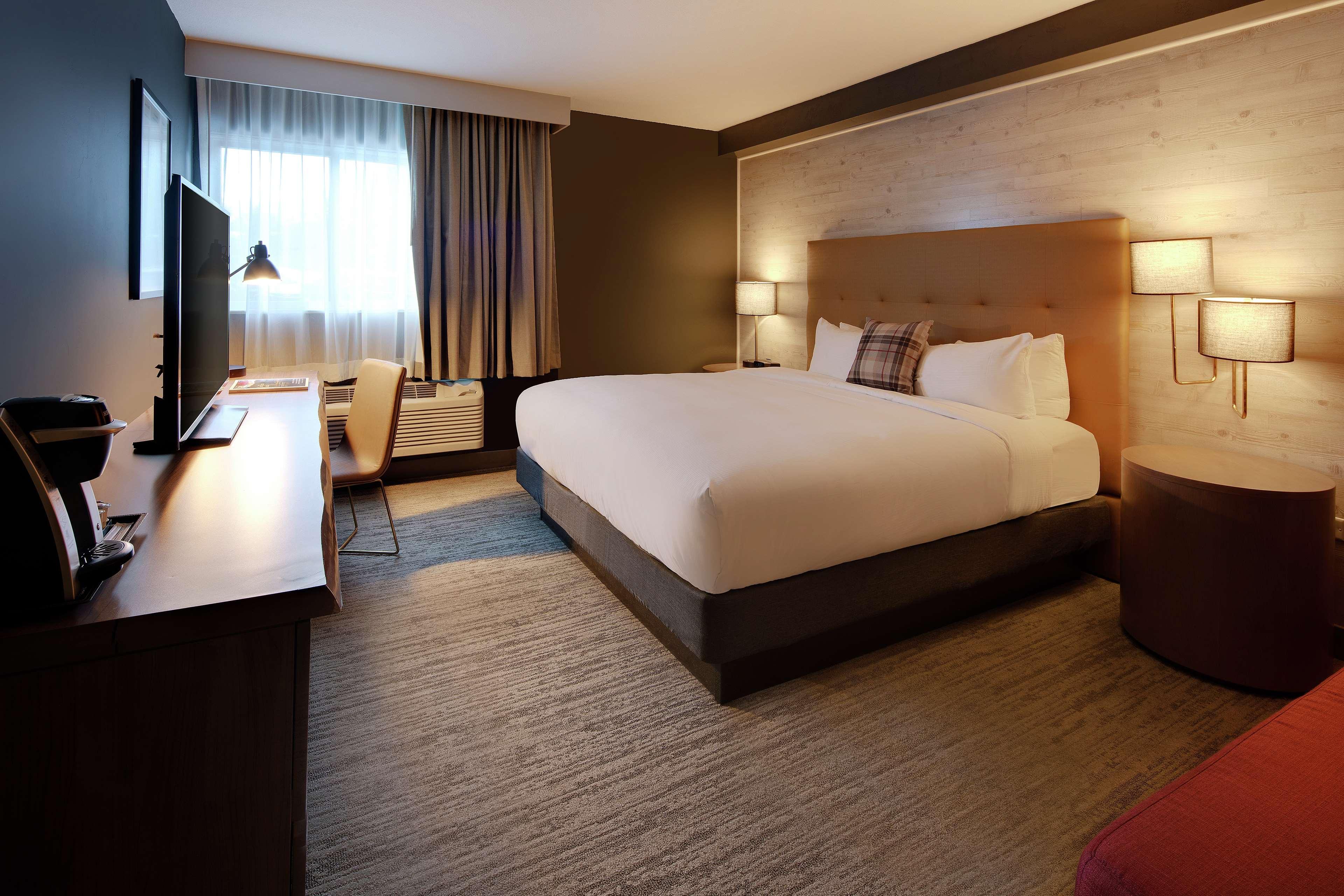 Highline Vail - A Doubletree By Hilton Hotel Exterior photo